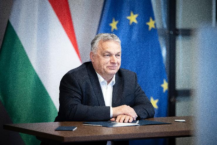 EU-csúcs - Orbán Viktor: továbbra is kiállunk a béketárgyalások és a kárpátaljai magyarok mellett